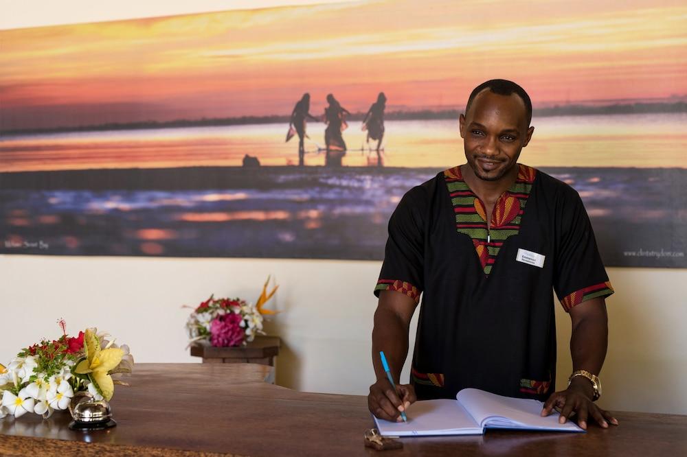 มิชัมวี ซันเซ็ต เบย์ รีสอร์ต Hotel Michamvi Kae ภายนอก รูปภาพ