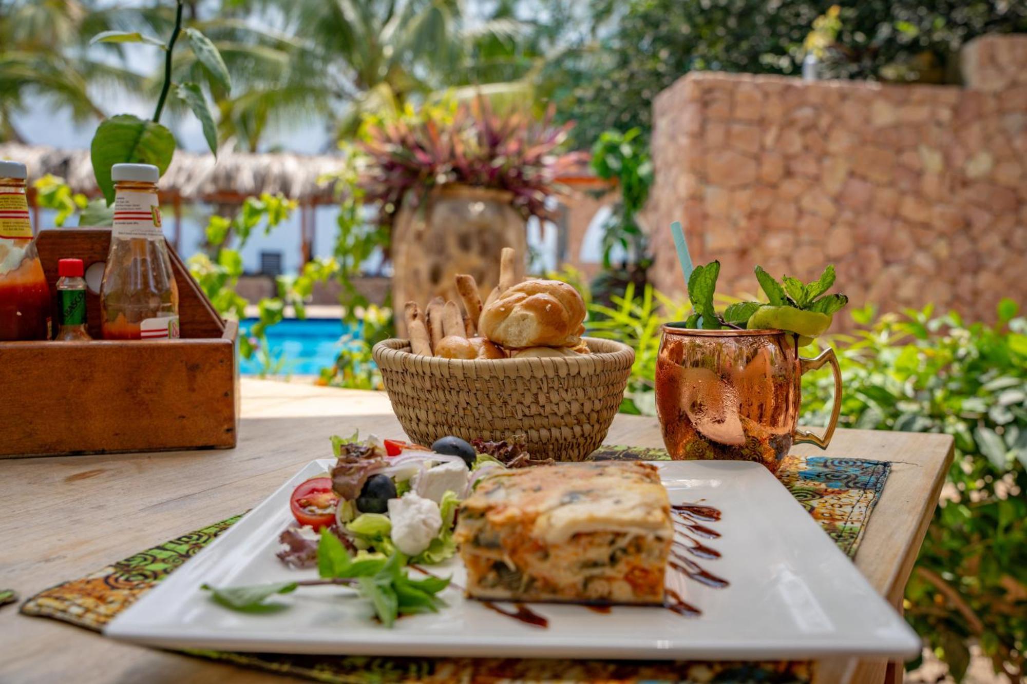 มิชัมวี ซันเซ็ต เบย์ รีสอร์ต Hotel Michamvi Kae ภายนอก รูปภาพ