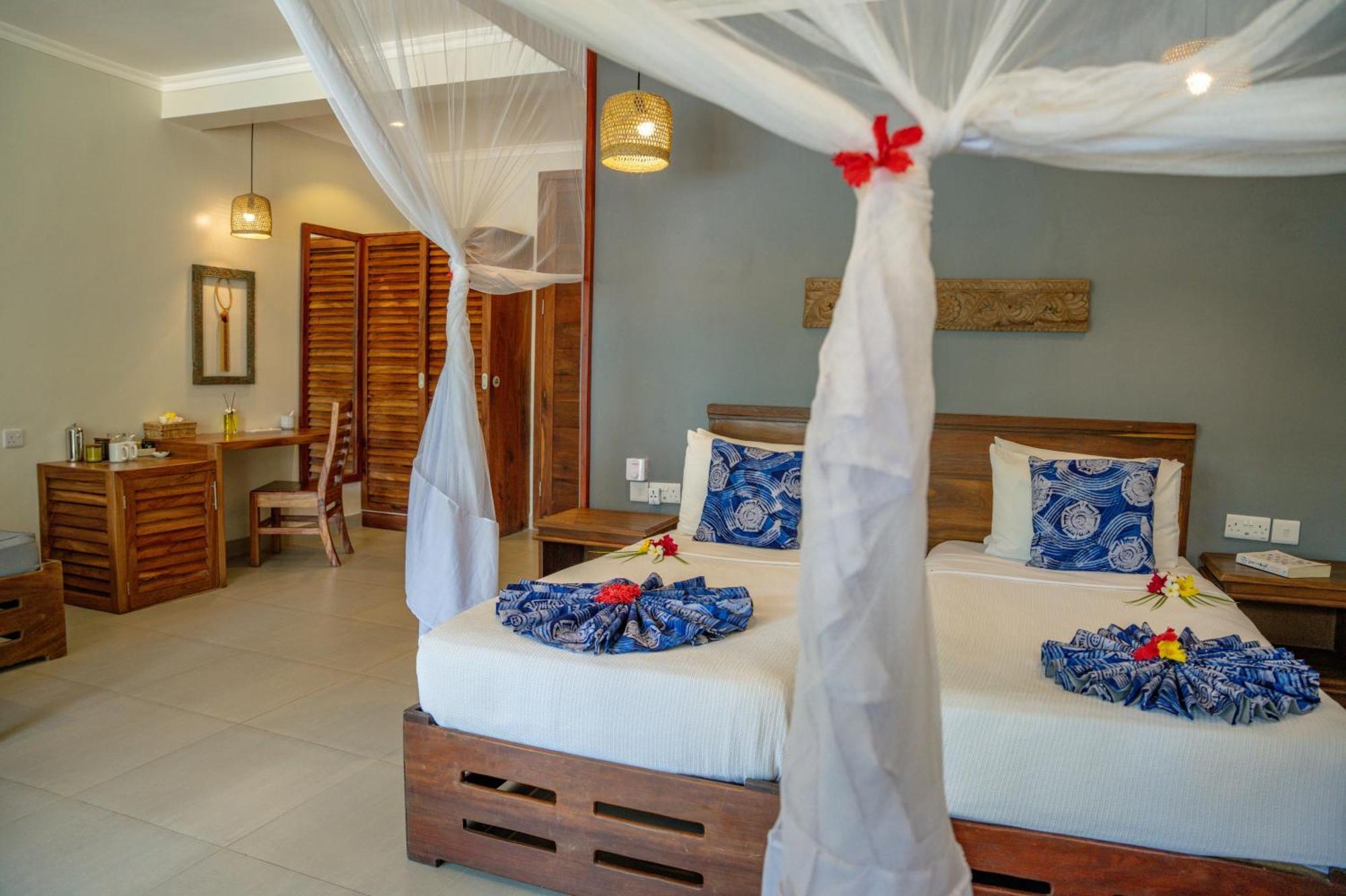 มิชัมวี ซันเซ็ต เบย์ รีสอร์ต Hotel Michamvi Kae ภายนอก รูปภาพ
